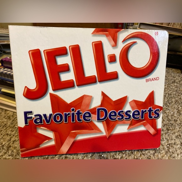 Jello Favorite Desserts Cookbook Recipes - Picture 1 of 9
